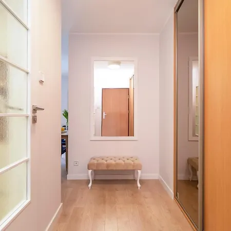 Beautiful 600 M To The By Renters Apartman Sopot