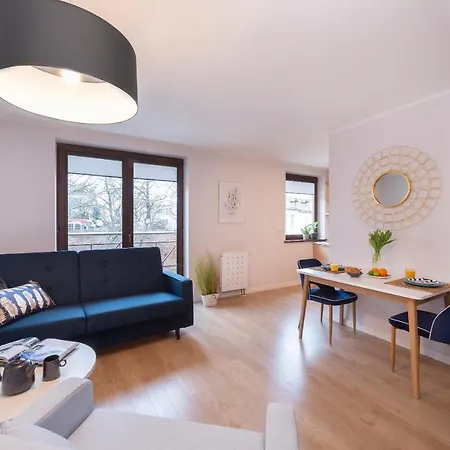 Beautiful 600 M To The By Renters Apartman Sopot