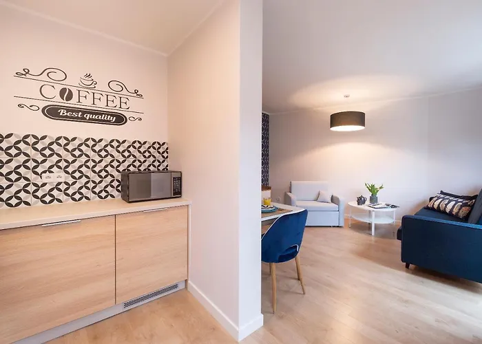 Beautiful 600 M To The By Renters